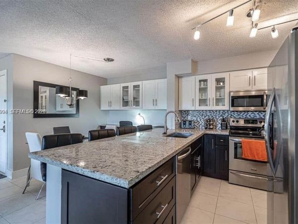 1245 SW 46th Ave, Unit 1211, Pompano Beach, FL 33069