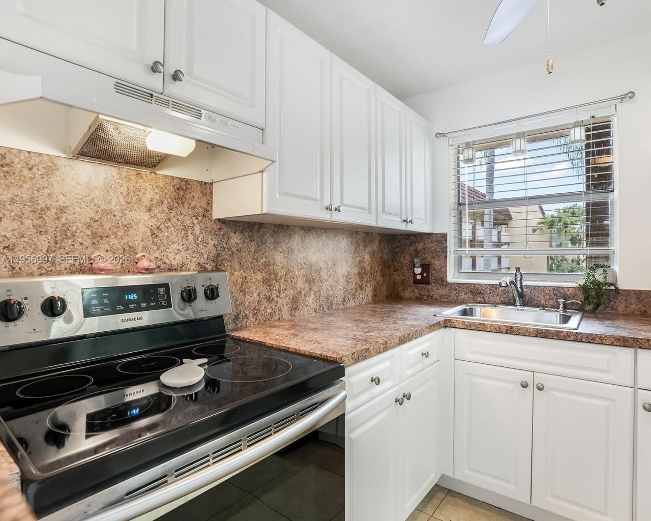 8861 Sunrise Lakes Blvd, Unit 205, Sunrise, FL 33322 Photo