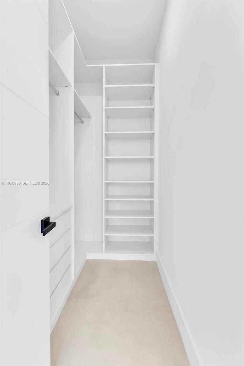 3200 Thomas Ave, Miami, FL 33133 Photo