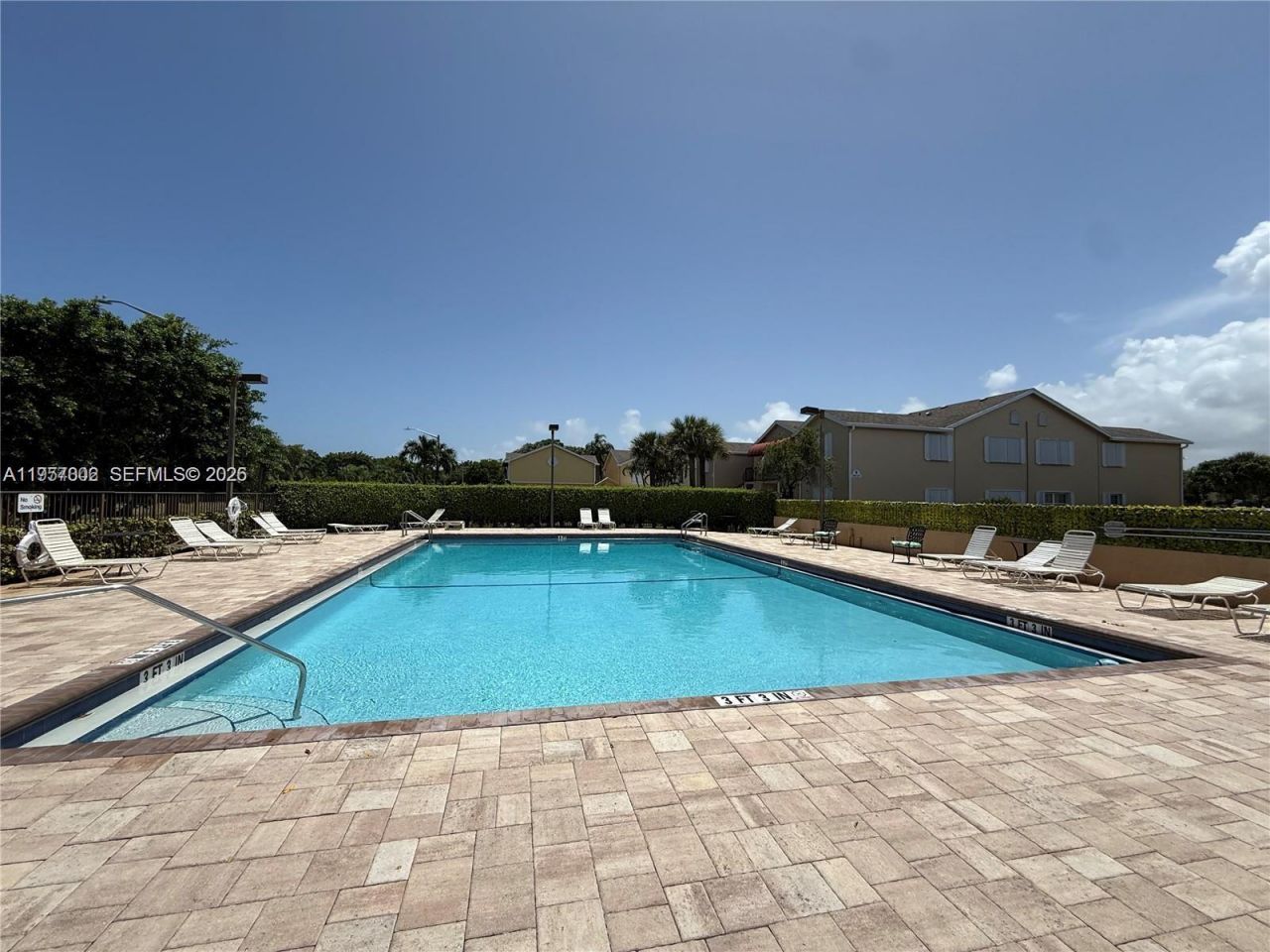 221 Waterside Dr , Unit 221, Hypoluxo, FL 33462 Photo
