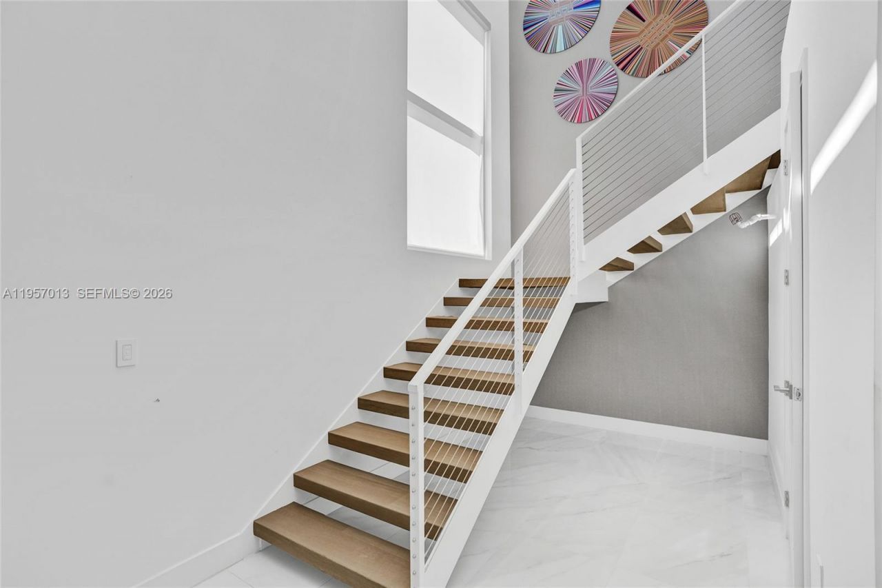 3750 Yacht Club Dr , Unit TH1, Aventura, FL 33180 Photo