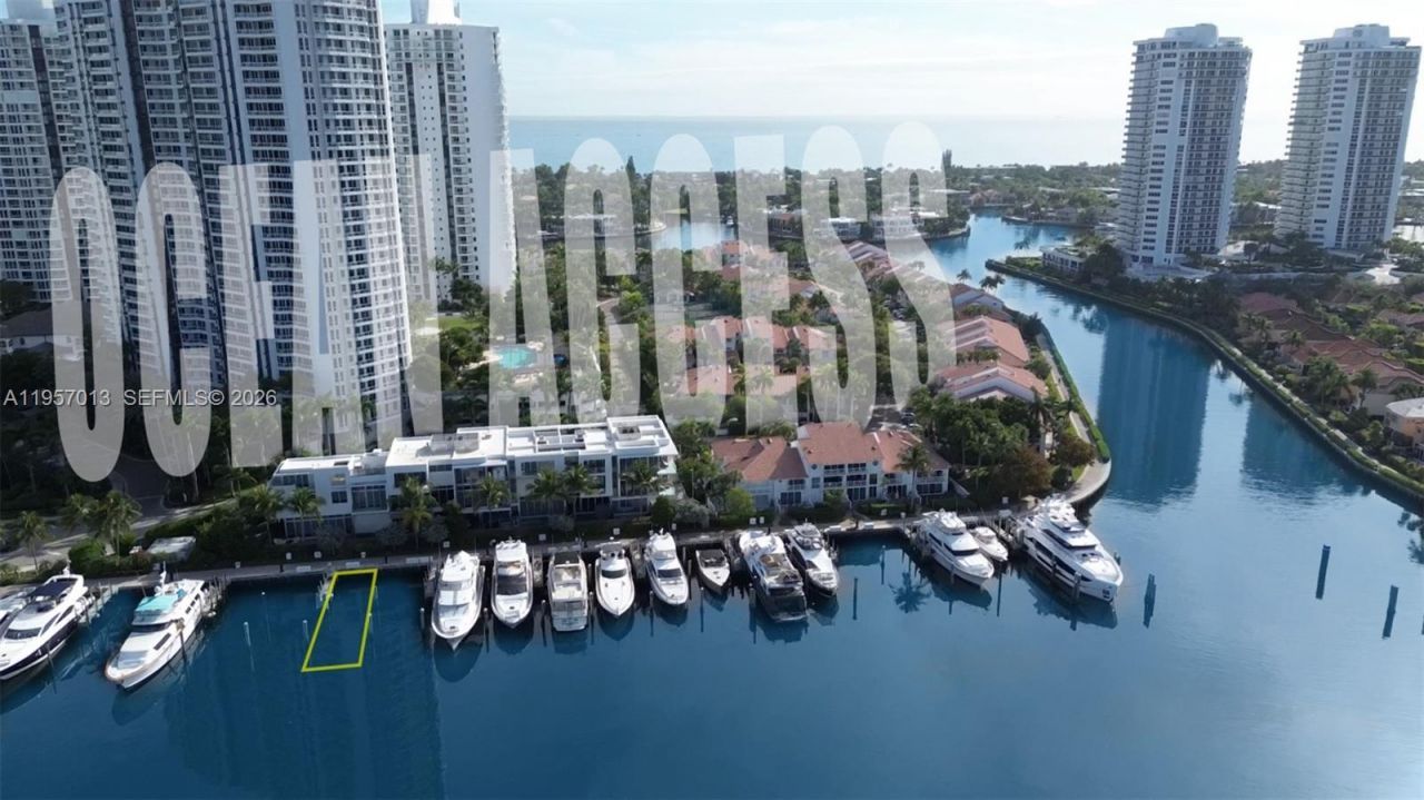 3750 Yacht Club Dr , Unit TH1, Aventura, FL 33180 Photo
