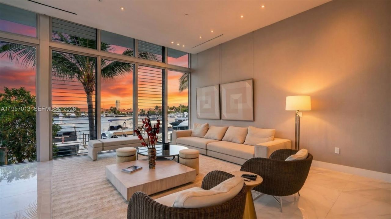 3750 Yacht Club Dr , Unit TH1, Aventura, FL 33180 Photo