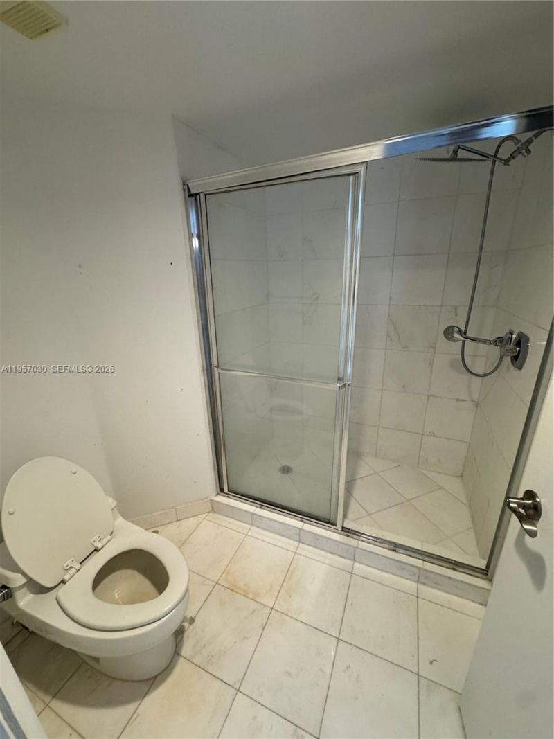 3400 NE 192nd St , Unit 1608, Aventura, FL 33180 Photo