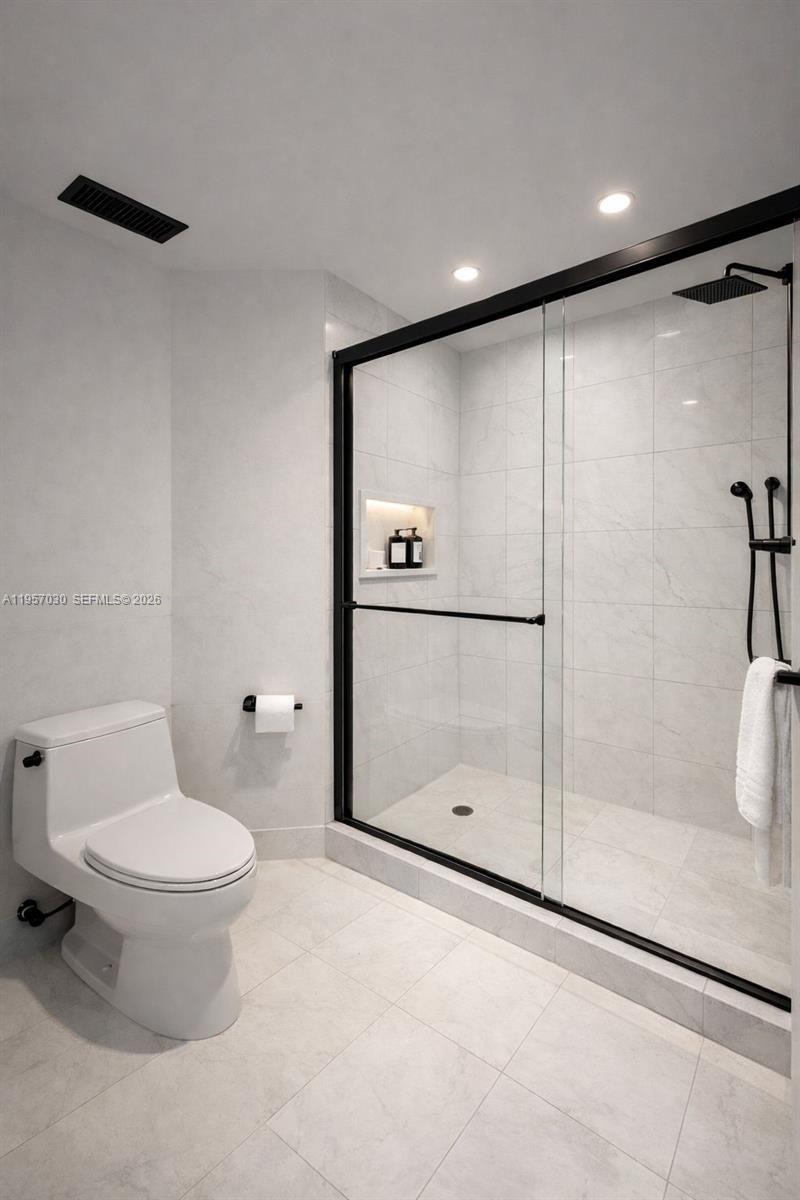 3400 NE 192nd St , Unit 1608, Aventura, FL 33180 Photo