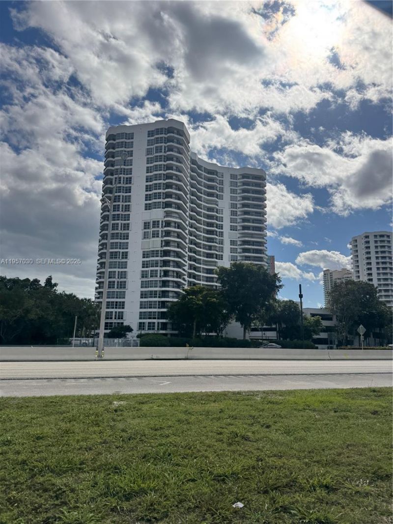 3400 NE 192nd St , Unit 1608, Aventura, FL 33180 Photo