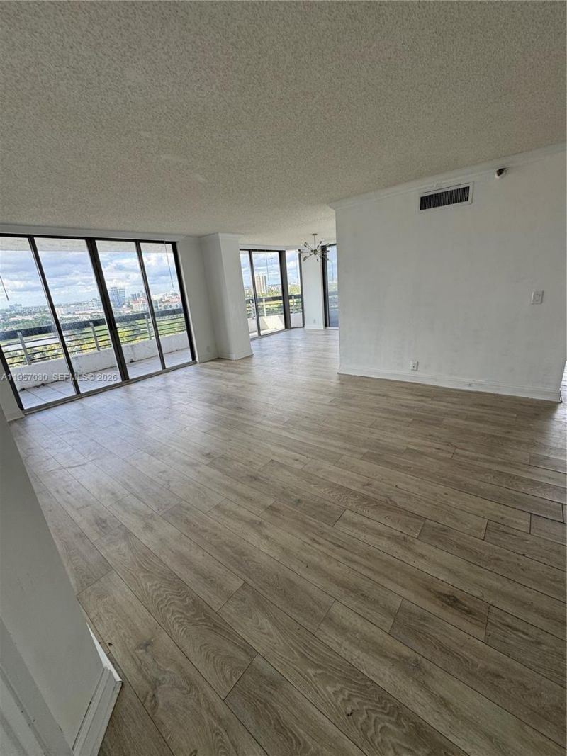 3400 NE 192nd St , Unit 1608, Aventura, FL 33180 Photo