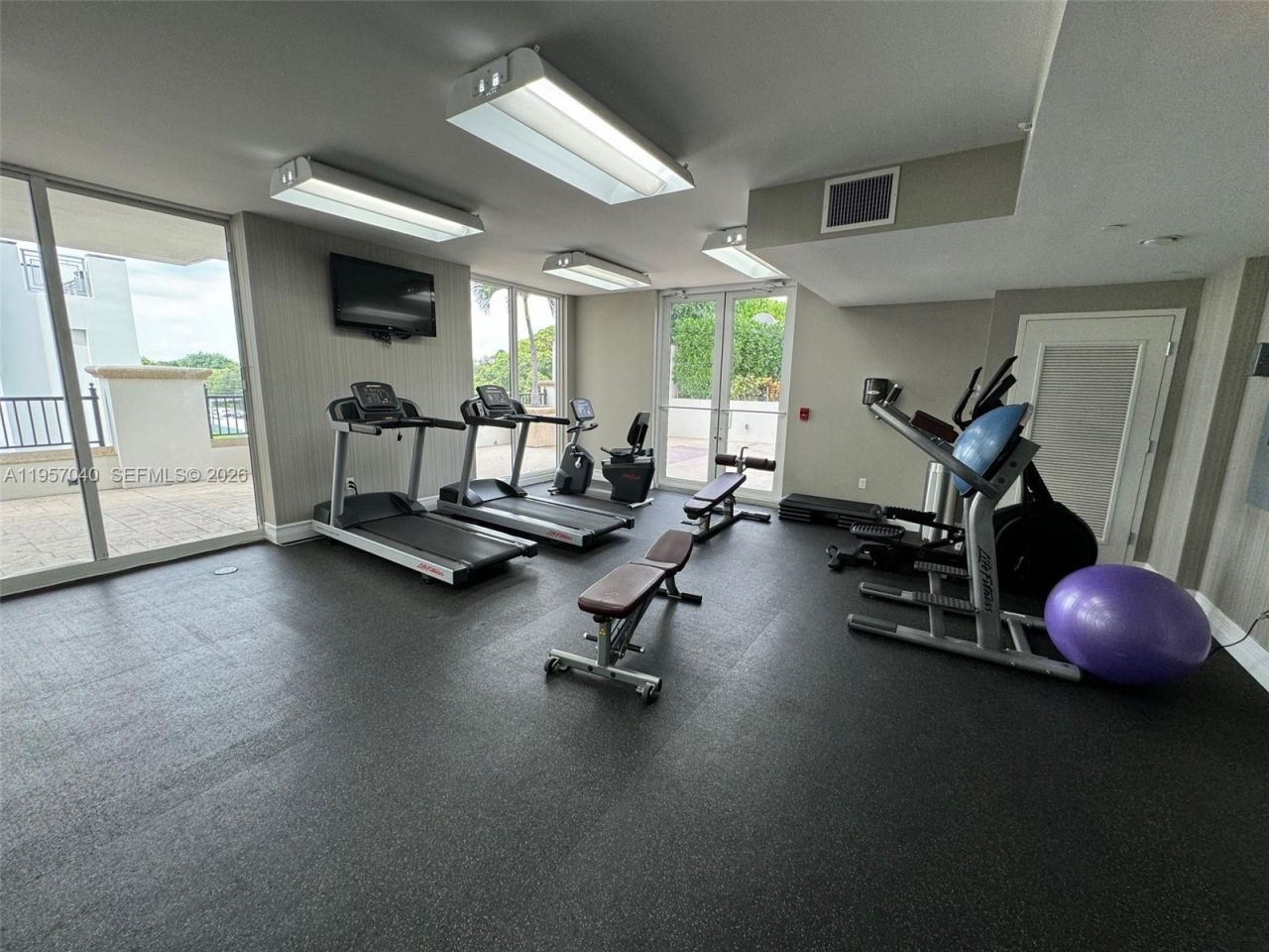 4100 Salzedo St, Unit 808, Coral Gables, FL 33146 Photo