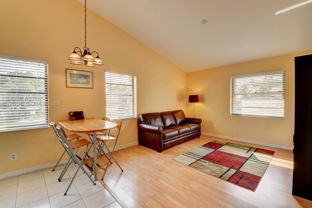 6027 Parkwalk Dr, Boynton Beach, FL 33472 Photo