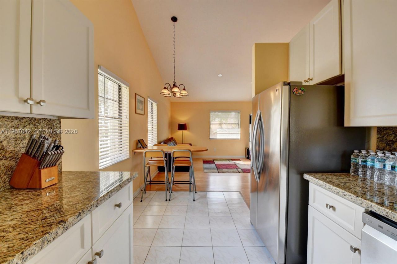 6027 Parkwalk Dr, Boynton Beach, FL 33472 Photo