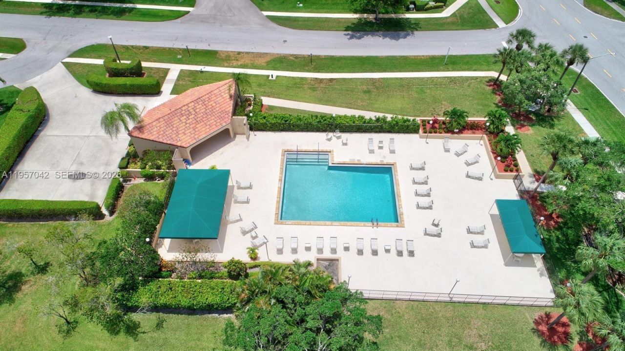 6027 Parkwalk Dr, Boynton Beach, FL 33472 Photo