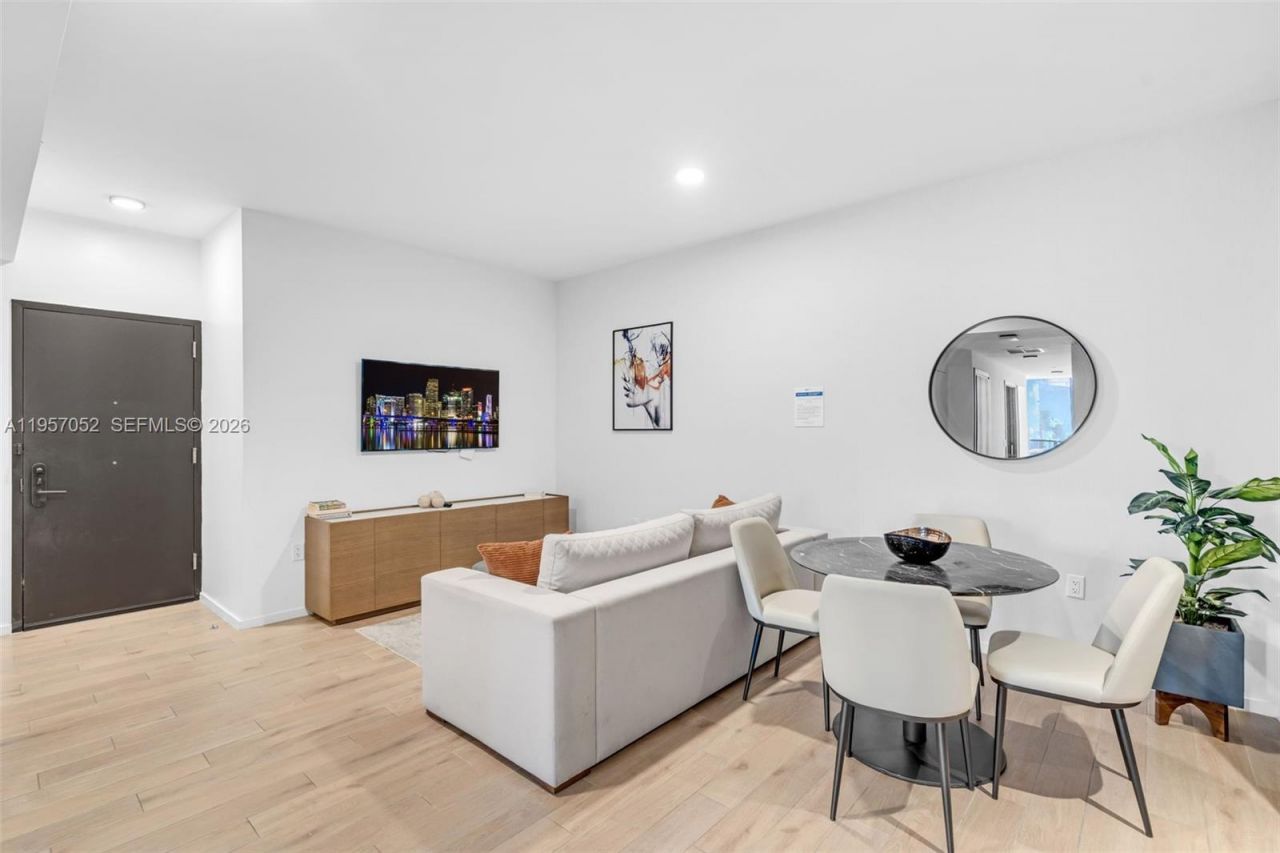 Please Call For Address, Unit 4115, Miami, FL 33132 Photo