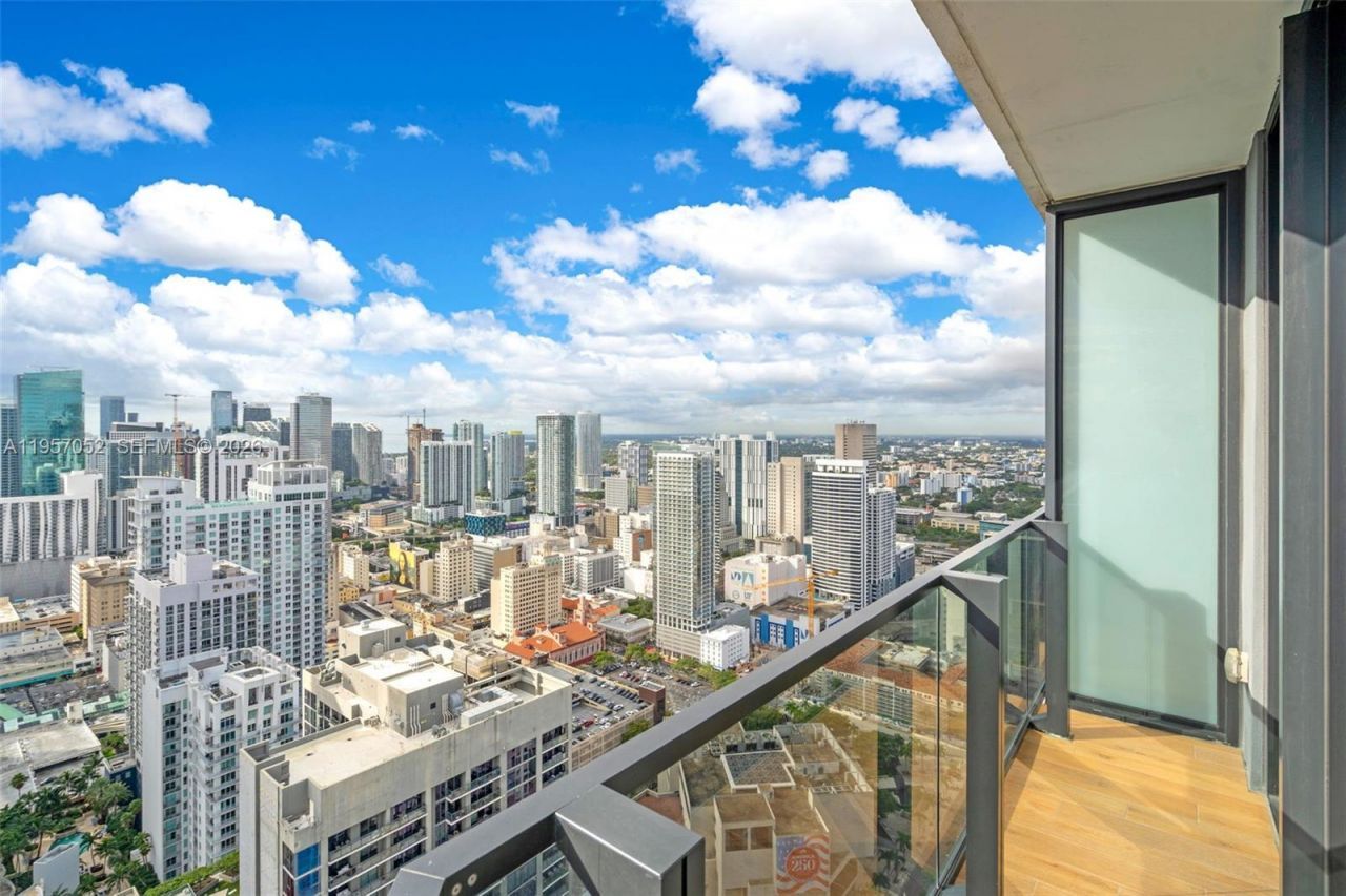 Please Call For Address, Unit 4115, Miami, FL 33132 Photo