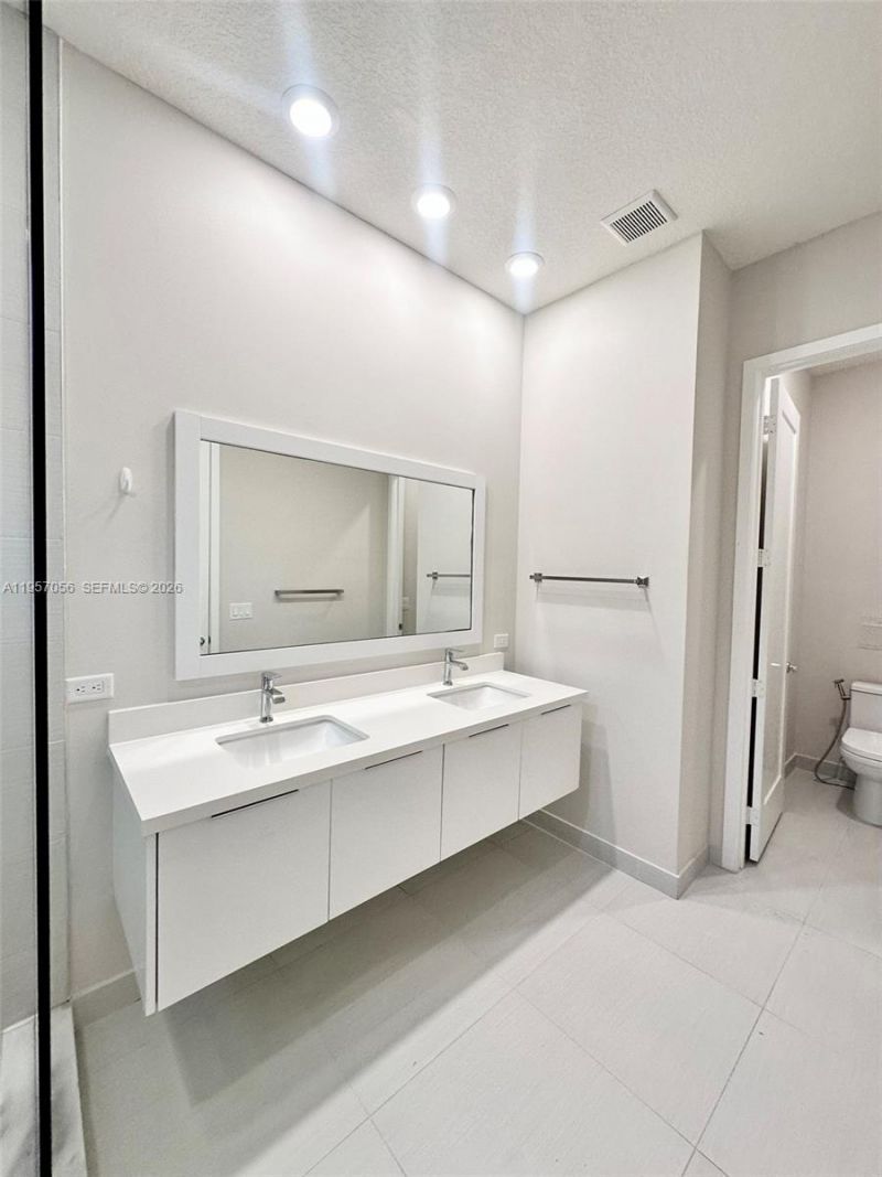 10420 NW 67th St, Unit 10420, Doral, FL 33178 Photo