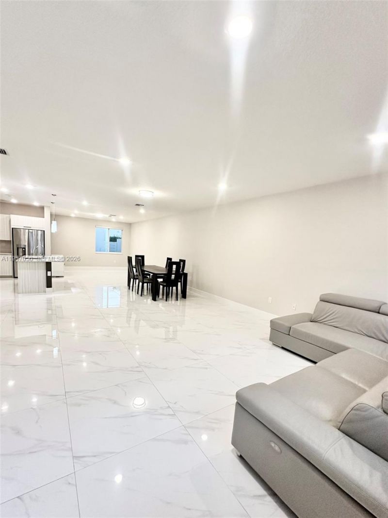 10420 NW 67th St, Unit 10420, Doral, FL 33178 Photo