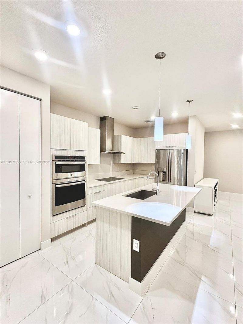 10420 NW 67th St, Unit 10420, Doral, FL 33178 Photo