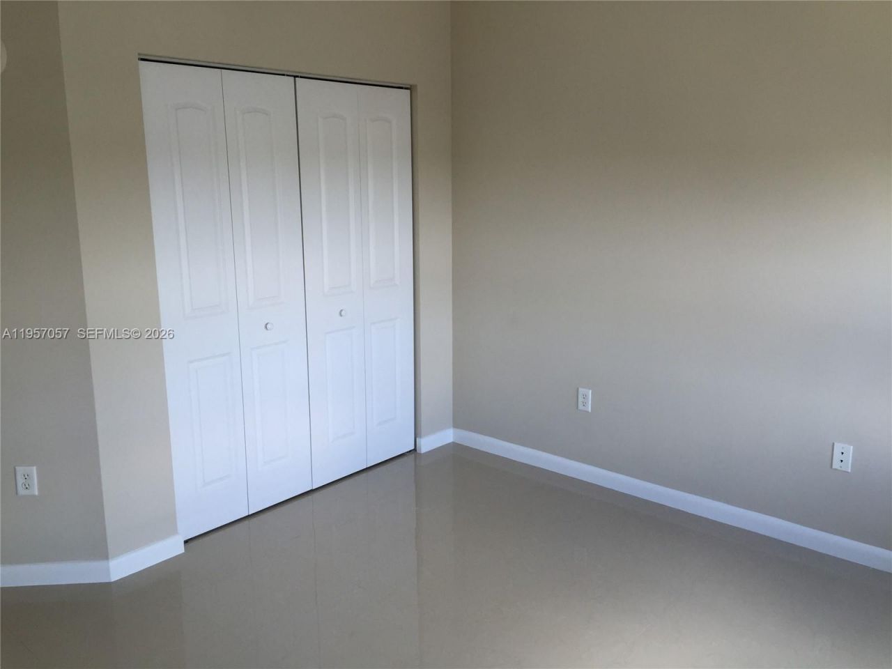 7350 SW 89th St , Unit 1611S, Miami, FL 33156 Photo