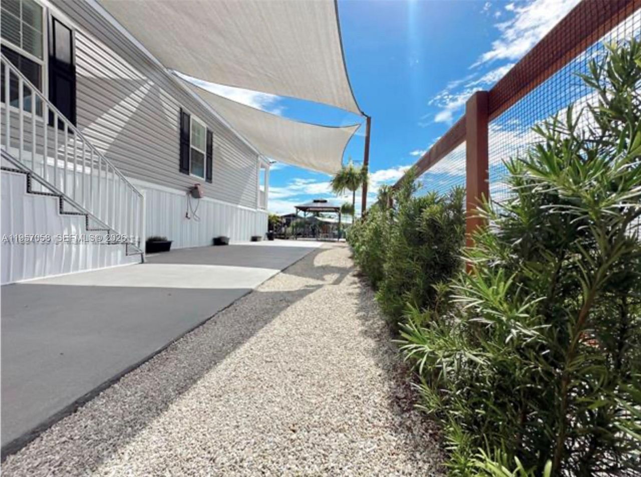 3673 Dewberry Ln , Saint James City, FL 33956 Photo