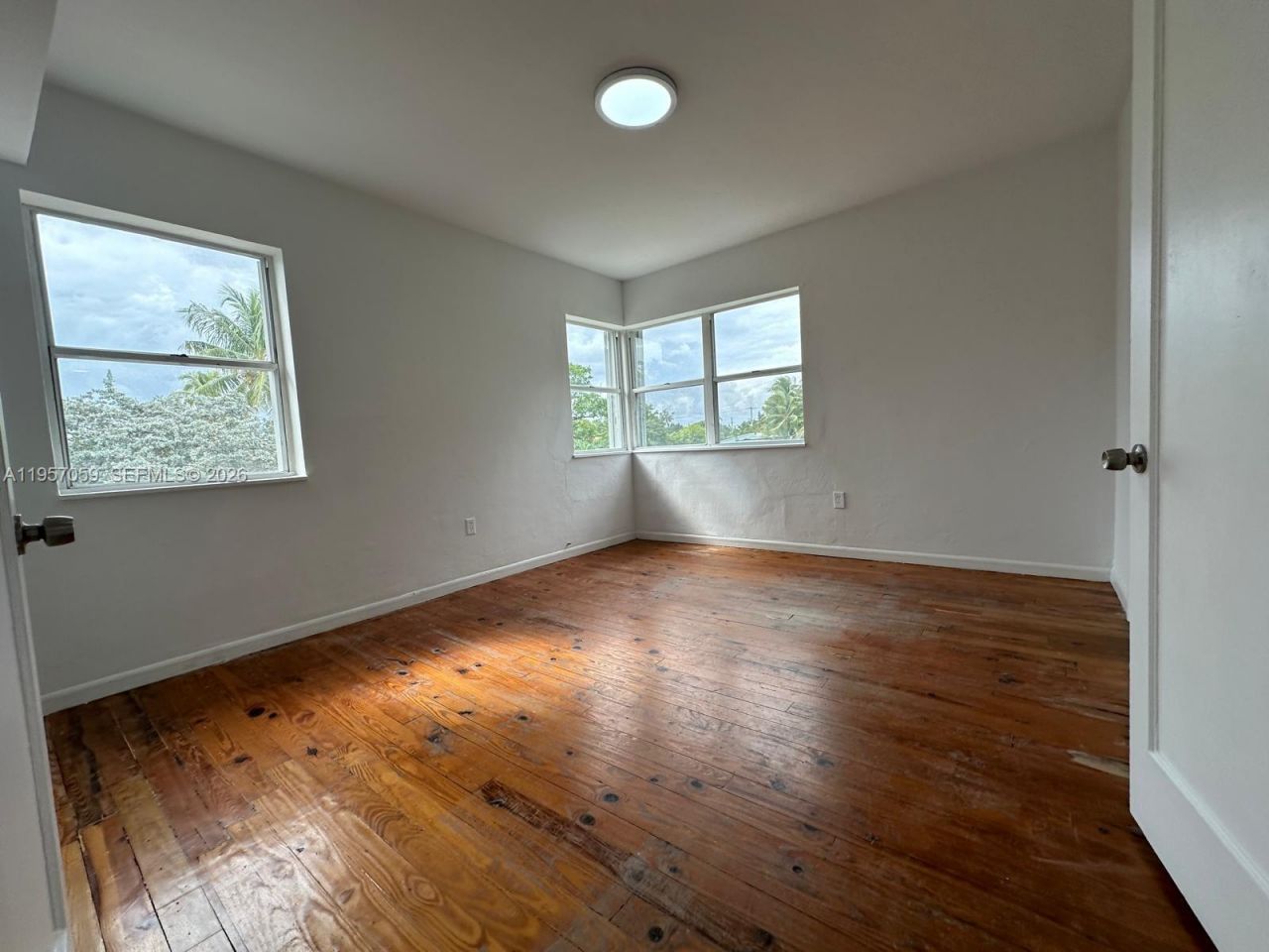 1289 Marseille Dr, Unit 50, Miami Beach, FL 33141 Photo