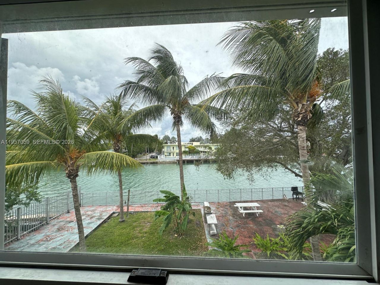 1289 Marseille Dr, Unit 50, Miami Beach, FL 33141 Photo