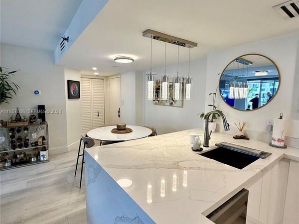 770 Claughton Island Dr , Unit 1503, Miami, FL 33131