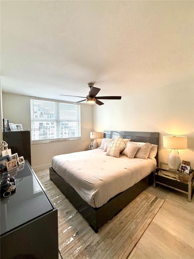 770 Claughton Island Dr , Unit 1503, Miami, FL 33131 Photo