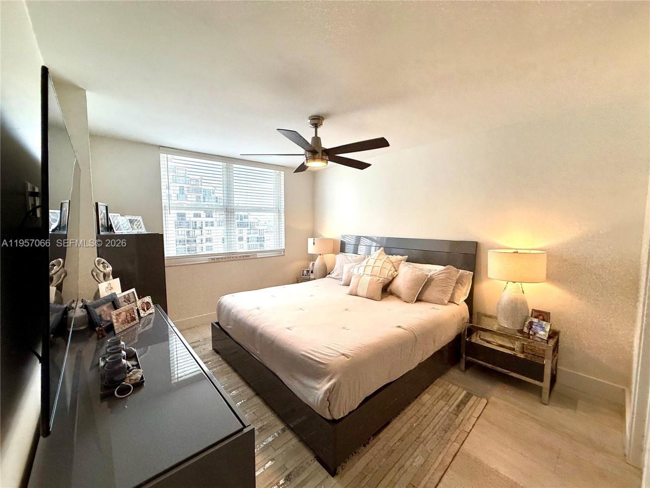 770 Claughton Island Dr , Unit 1503, Miami, FL 33131 Photo