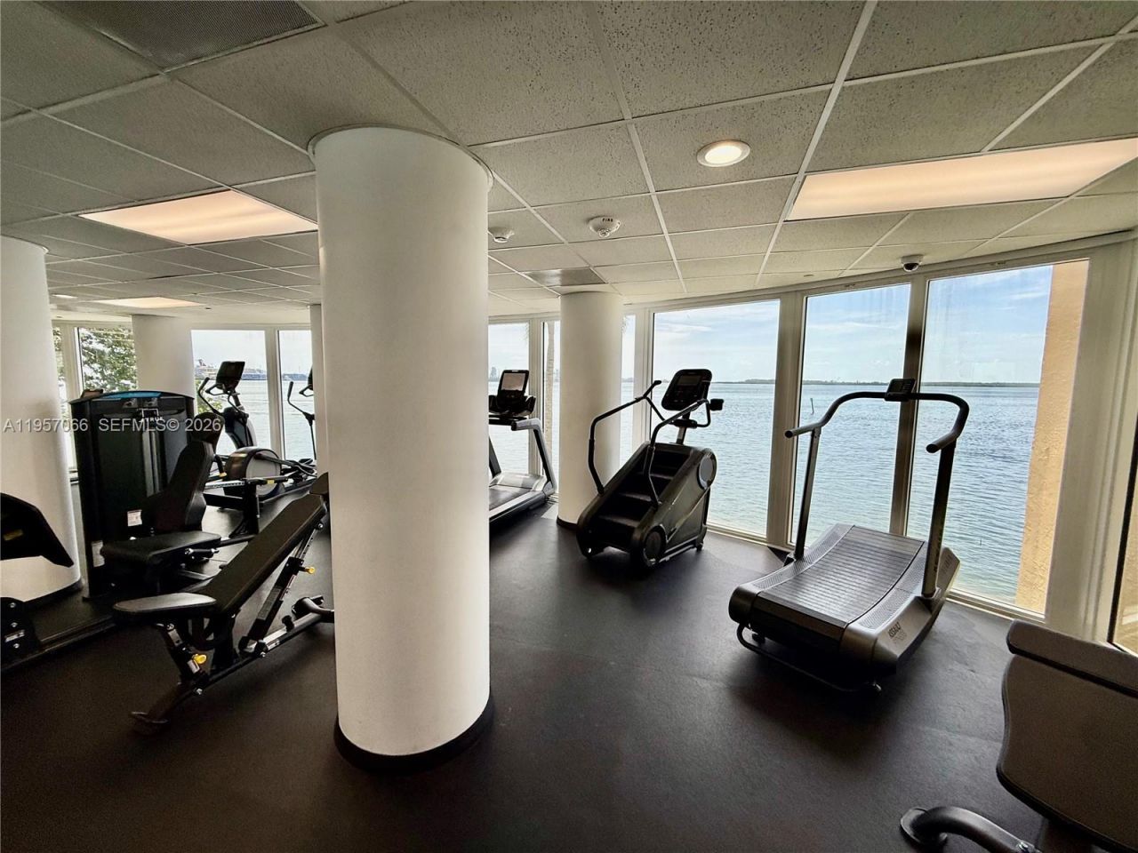 770 Claughton Island Dr , Unit 1503, Miami, FL 33131 Photo