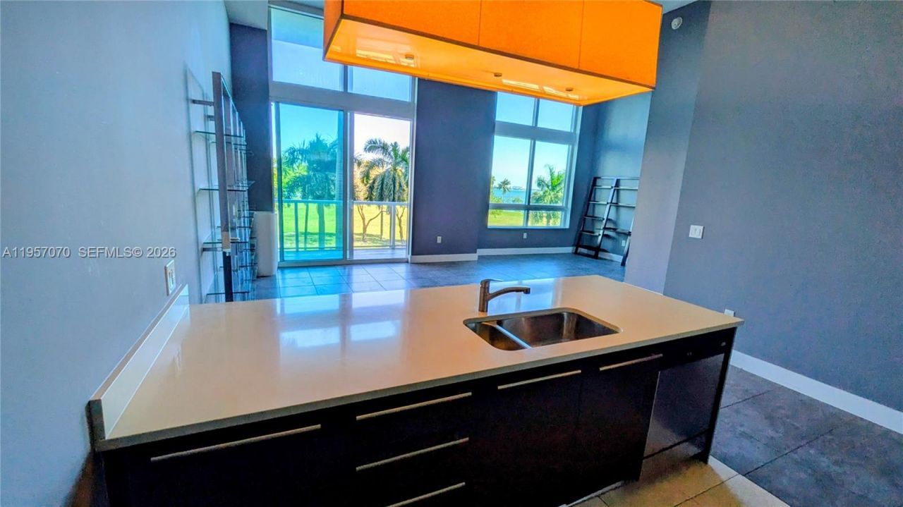 1900 N Bayshore Dr , Unit 505, Miami, FL 33132 Photo