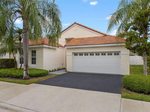 332 Bridgeton Rd, Weston, FL 33326