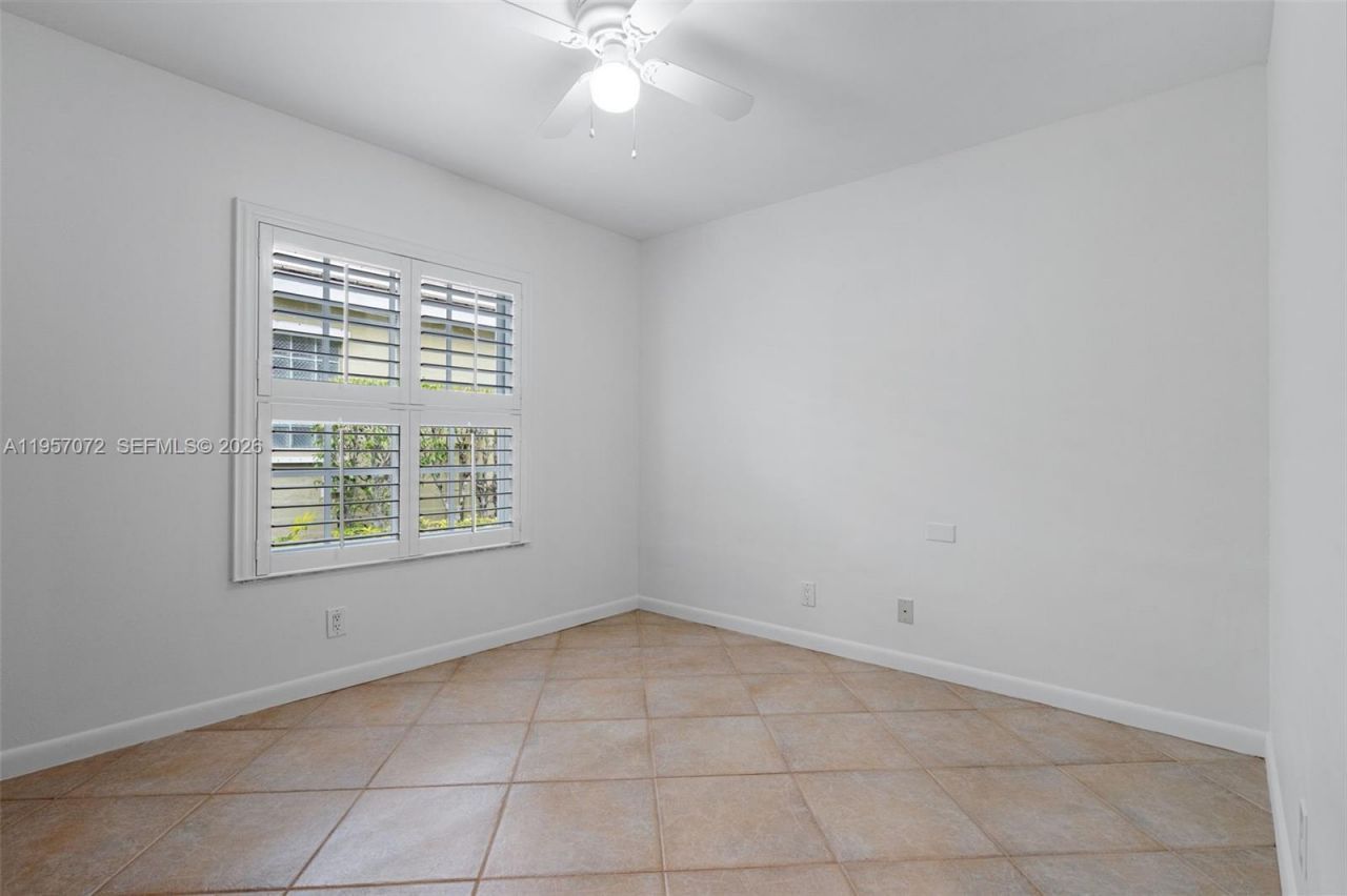 332 Bridgeton Rd, Weston, FL 33326 Photo