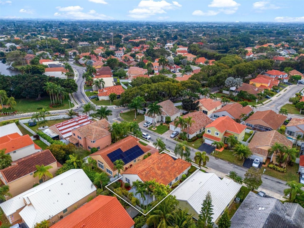 332 Bridgeton Rd, Weston, FL 33326 Photo