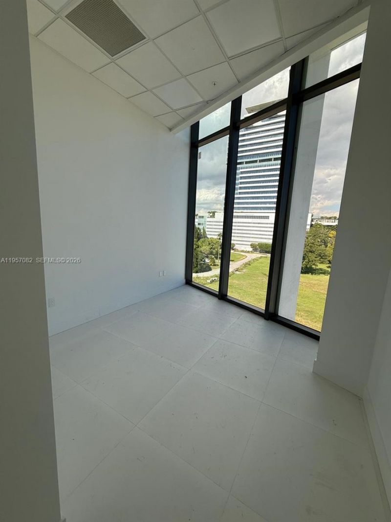 Please Call For Address, Unit 406, Aventura, FL 33180 Photo