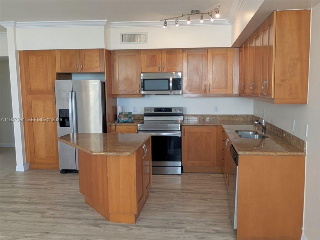 1745 E Hallandale Beach Blvd, Unit 1903W, Hallandale Beach, FL 33009 Photo