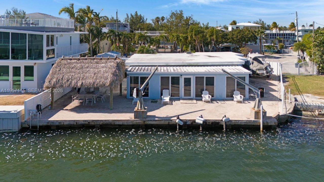 230 Jolly Roger Dr , Key Largo, FL 33037 Photo