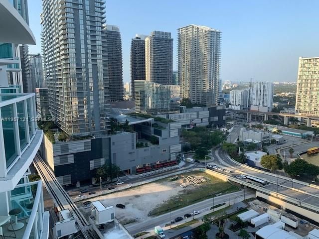 31 SE 5th St , Unit 2603, Miami, FL 33131 Photo