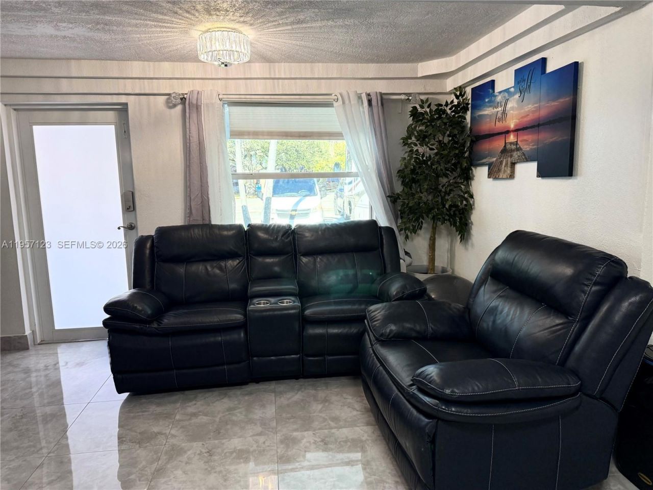 1120 N 61st Ave, Hollywood, FL 33024 Photo