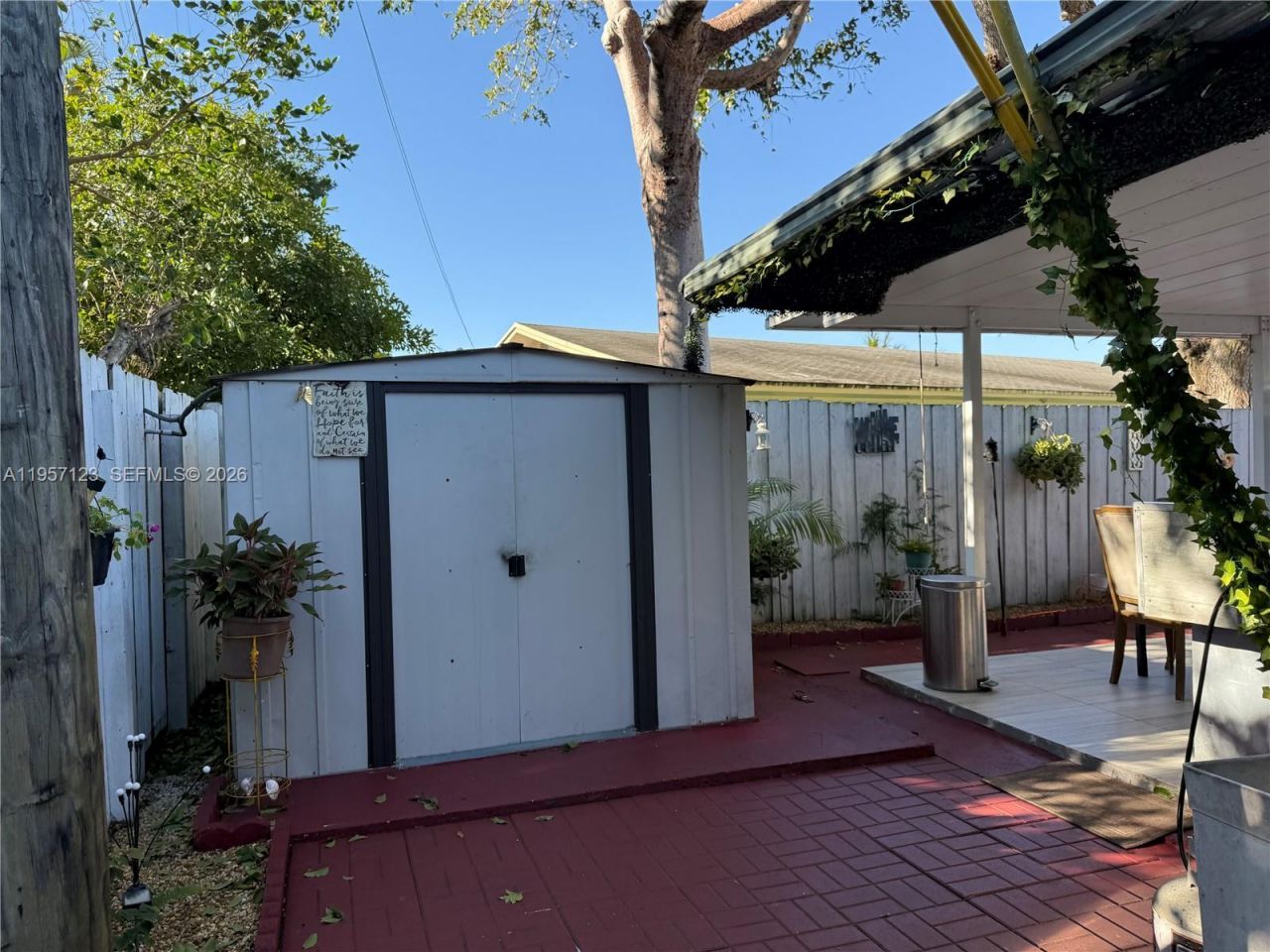 1120 N 61st Ave, Hollywood, FL 33024 Photo