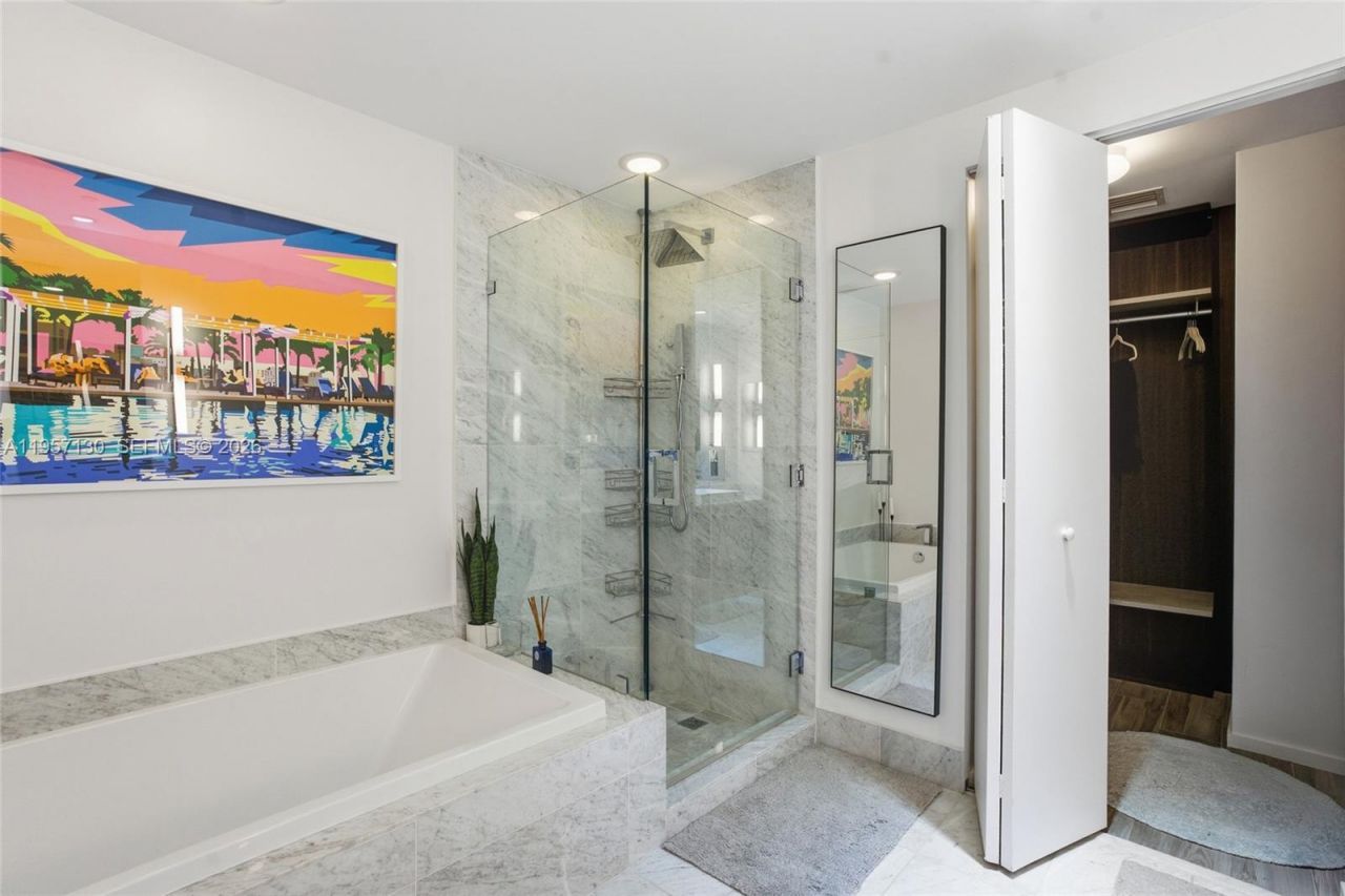 801 S Miami Ave, Unit 4202, Miami, FL 33130 Photo