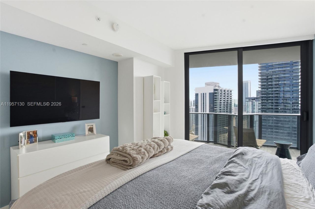 801 S Miami Ave, Unit 4202, Miami, FL 33130 Photo