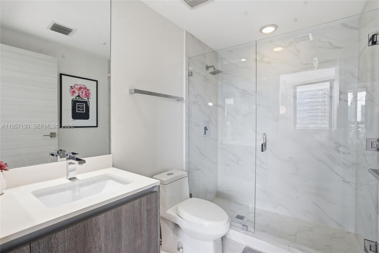 801 S Miami Ave, Unit 4202, Miami, FL 33130 Photo