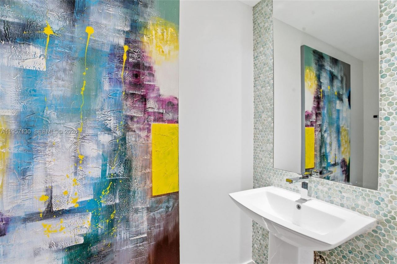 801 S Miami Ave, Unit 4202, Miami, FL 33130 Photo