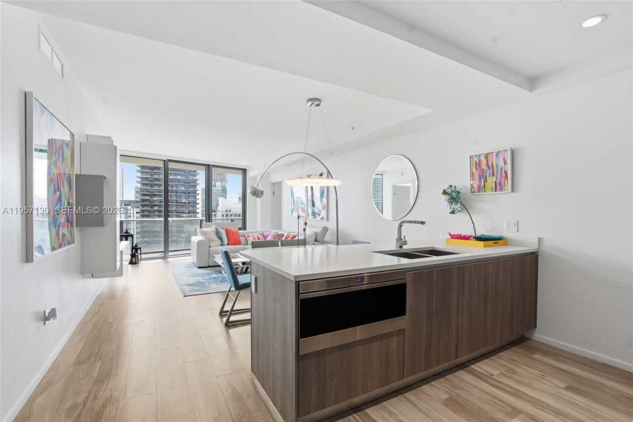 801 S Miami Ave, Unit 4202, Miami, FL 33130 Photo