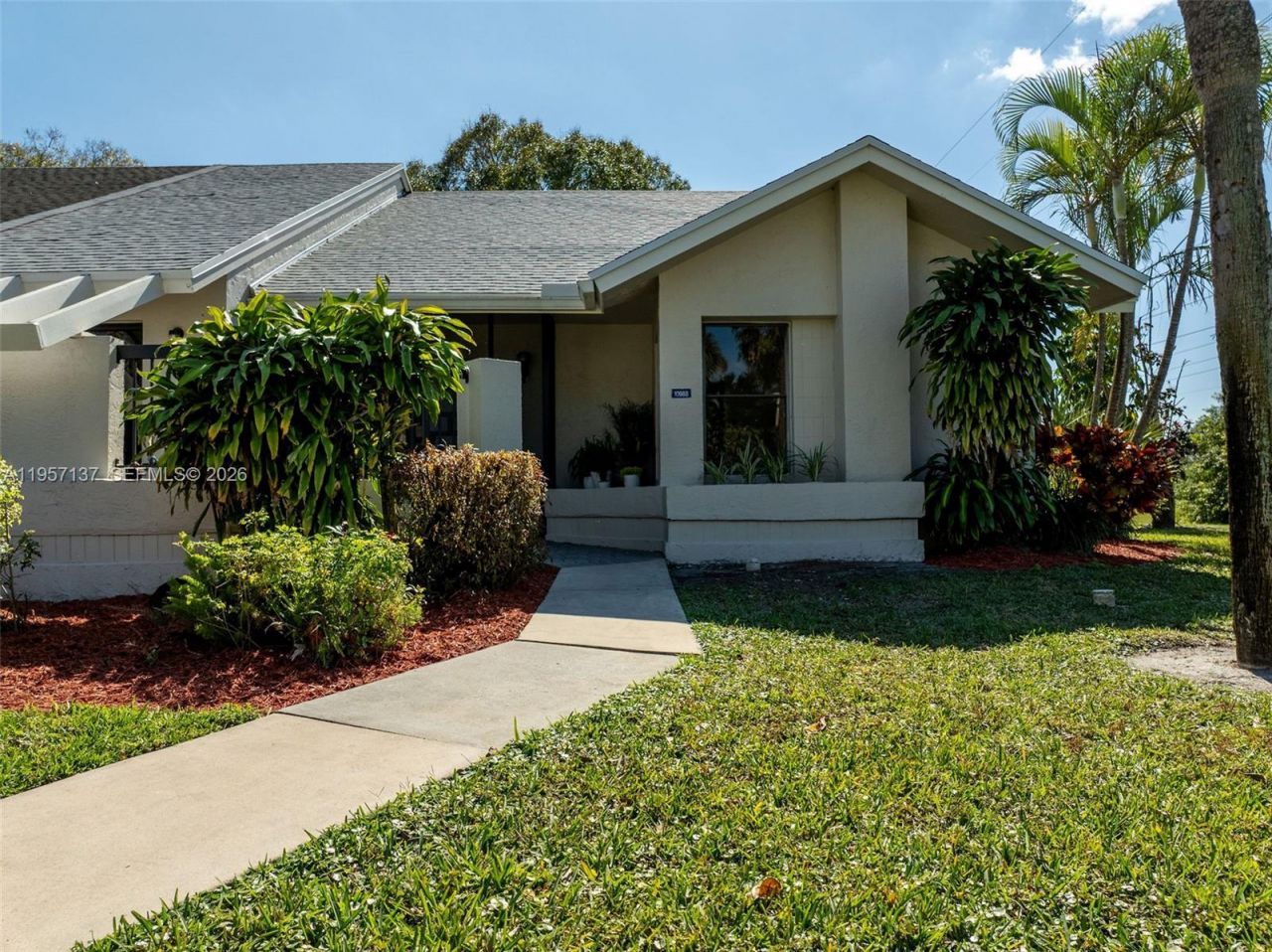 10988 Lake Front Pl, Boca Raton, FL 33498 Photo