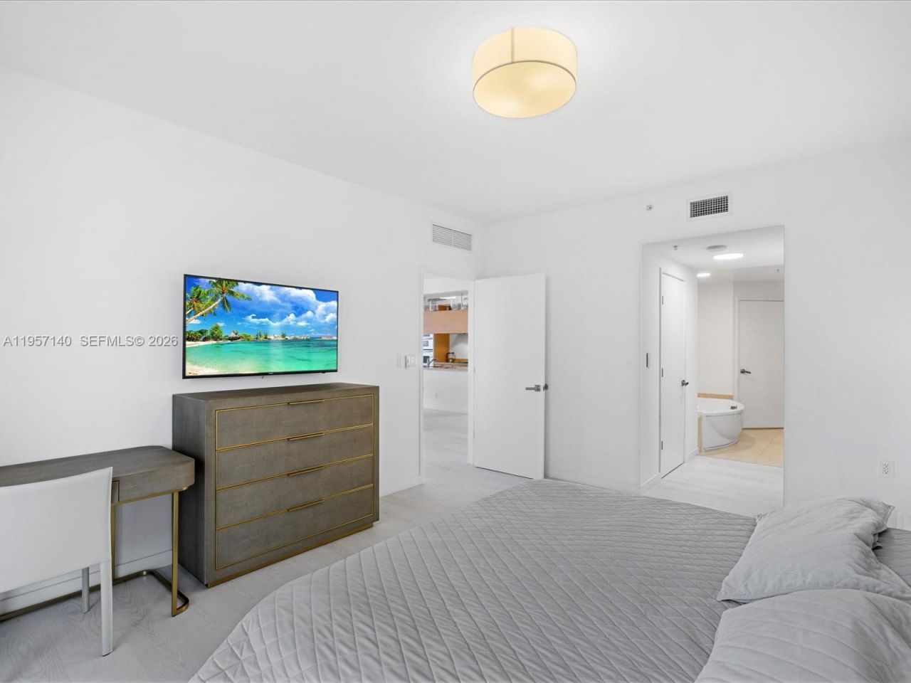 16275 Collins Ave , Unit 1804, Sunny Isles Beach, FL 33160 Photo