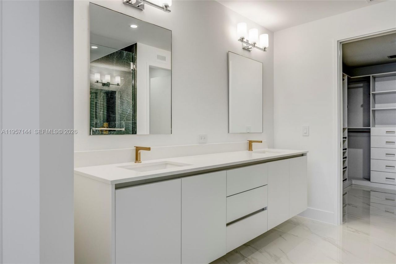 700 NE 24th Street, Unit 5601, Miami, FL 33137 Photo