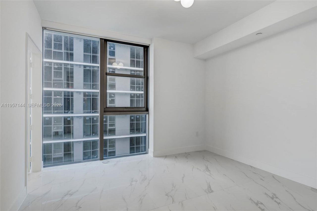 700 NE 24th Street, Unit 5601, Miami, FL 33137 Photo