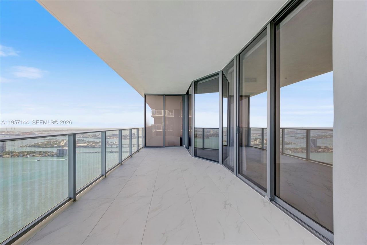 700 NE 24th Street, Unit 5601, Miami, FL 33137 Photo