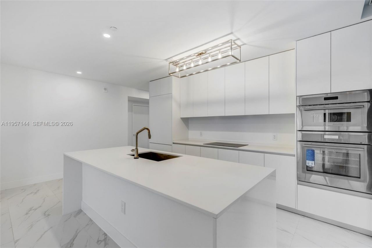 700 NE 24th Street, Unit 5601, Miami, FL 33137 Photo