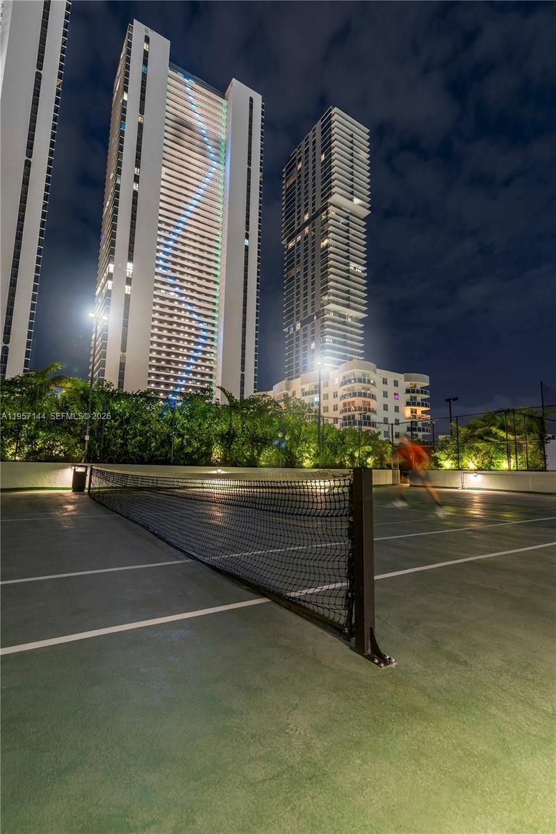700 NE 24th Street, Unit 5601, Miami, FL 33137 Photo